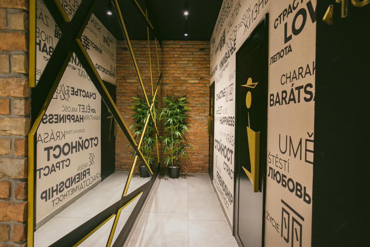 Hotel Kole Čačak Extérieur photo