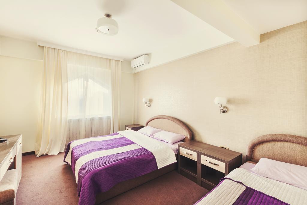 Hotel Kole Čačak Chambre photo