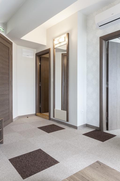 Hotel Kole Čačak Extérieur photo